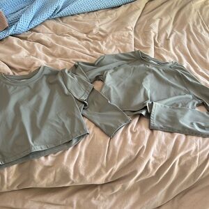 Adanola Women's Tops in Olive Green